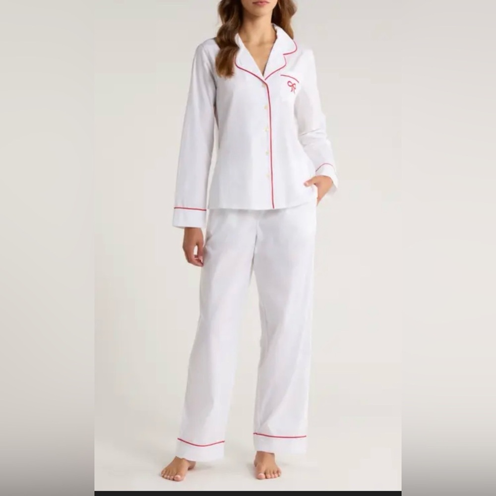 Nordstrom White Pajama Set with Red Trim Medium